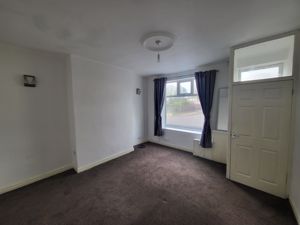 Lounge- click for photo gallery